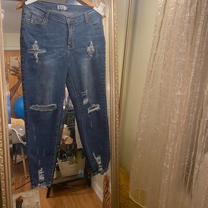 Ripped Stretch Jeans Size 9